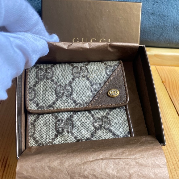 Gucci GG Supreme Coin Case/Wallet - Picture 4 of 16